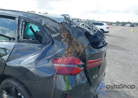 2025 BMW X3 M50 xDrive из США, поврежденный, VIN 5UX73GP08S9121599